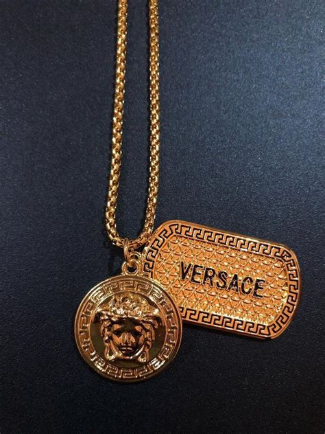 [W2C] this versace Dog tag (tried taobao but the only ones